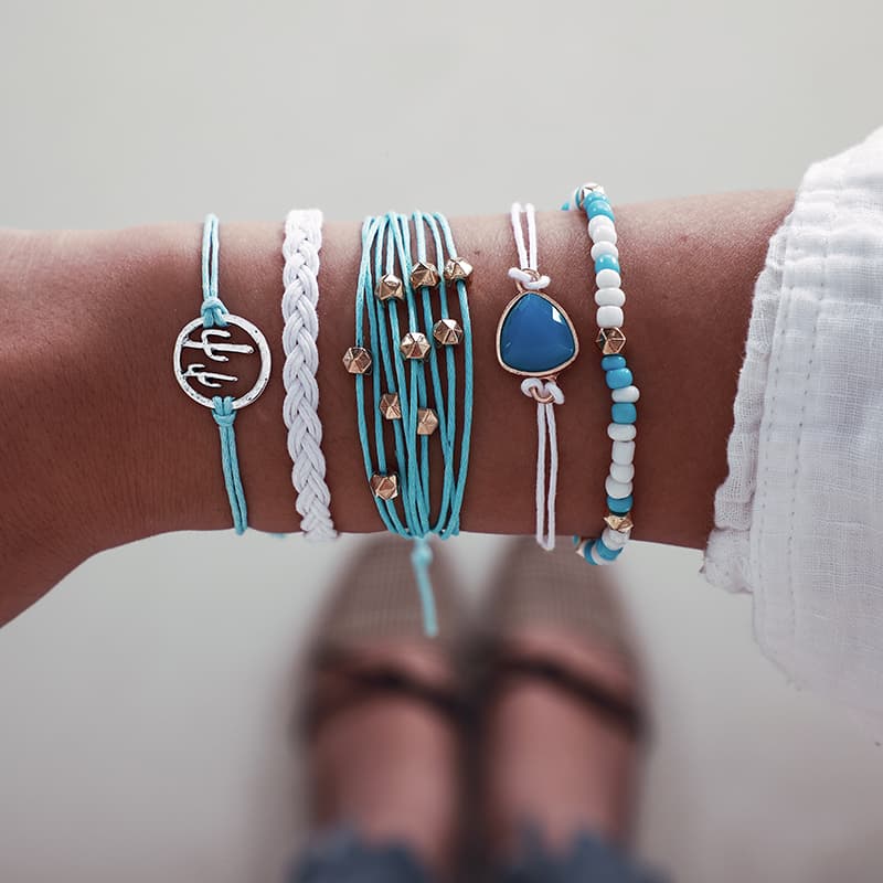 Set de 5 Pulseras Tejidas para Combinar